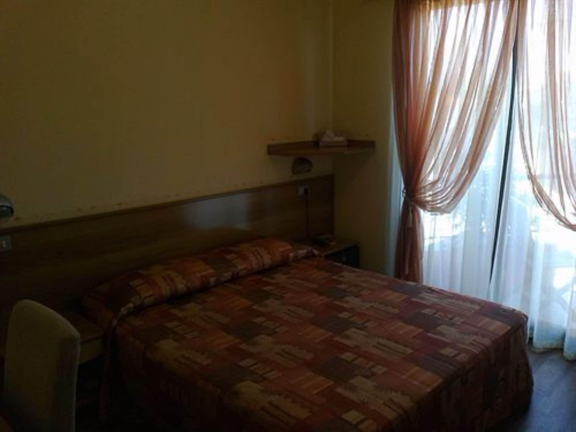 Hotel Belvedere Sirmione Dış mekan fotoğraf