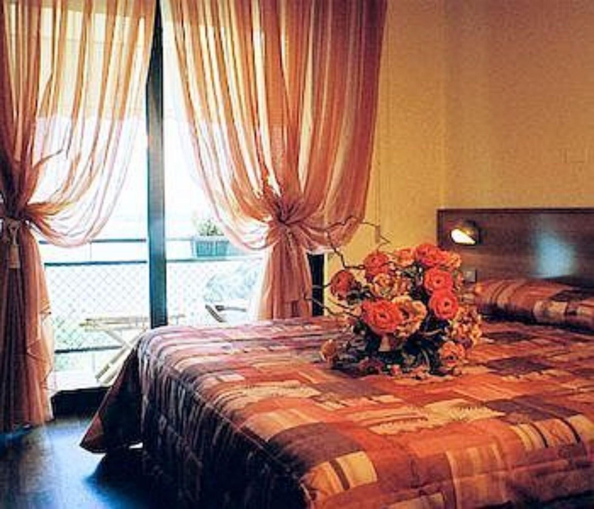 Hotel Belvedere Sirmione Dış mekan fotoğraf